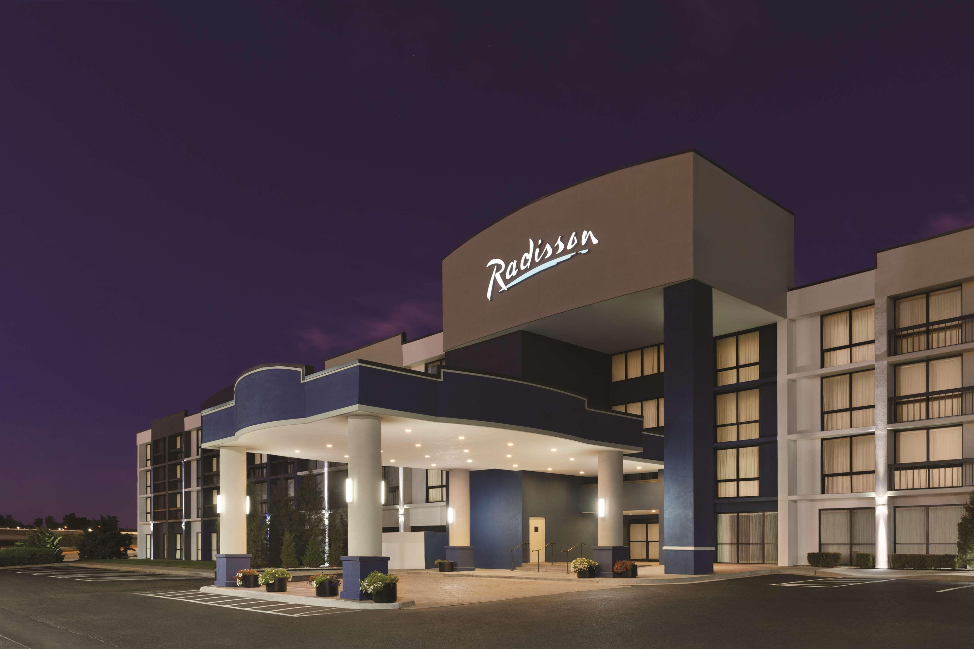 Radisson Hotel Lenexa Overland Park Ngoại thất bức ảnh