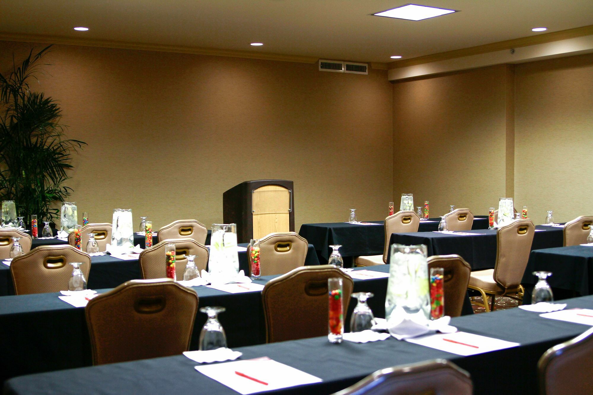 Radisson Hotel Lenexa Overland Park Ngoại thất bức ảnh