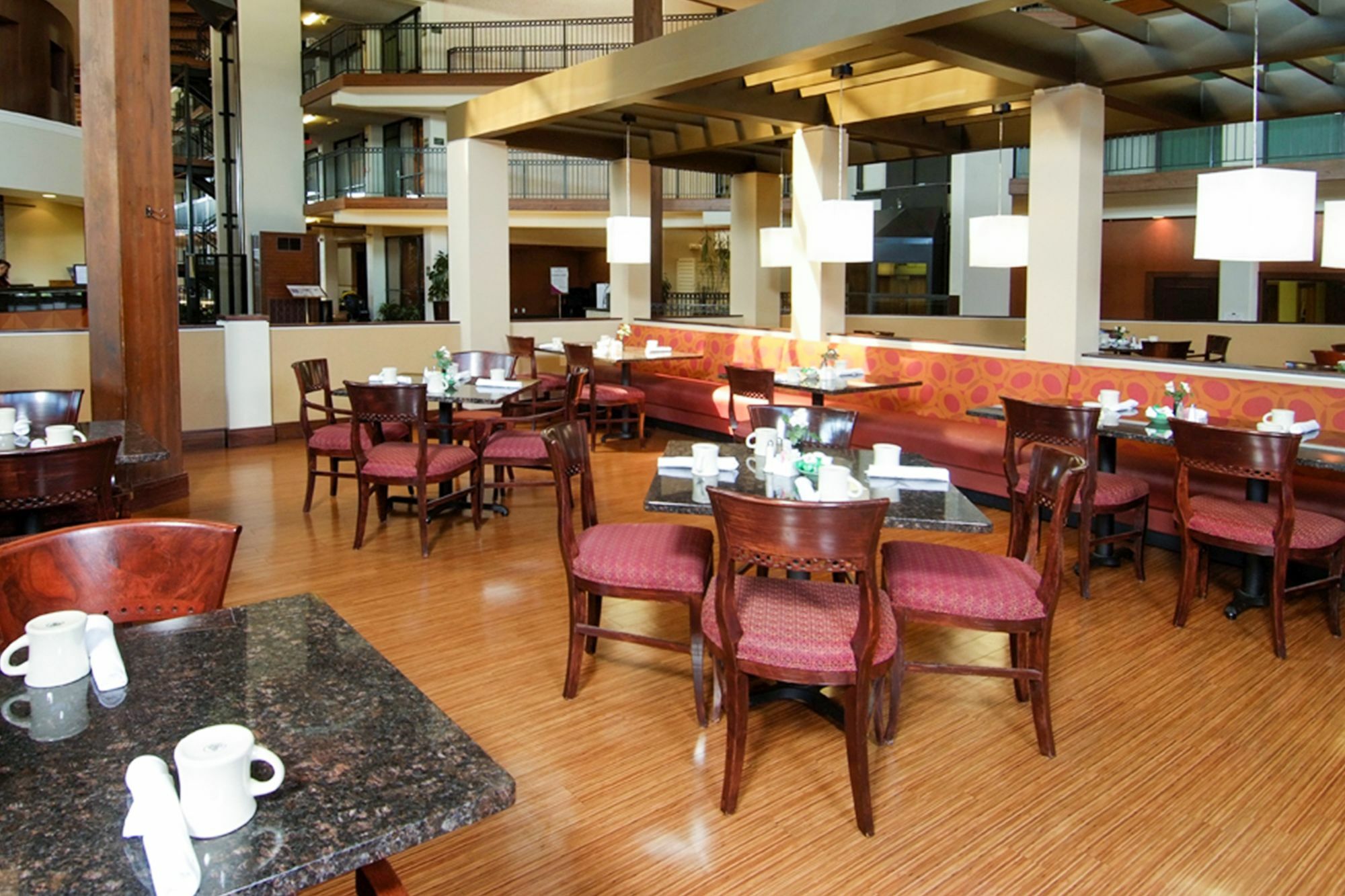 Radisson Hotel Lenexa Overland Park Ngoại thất bức ảnh