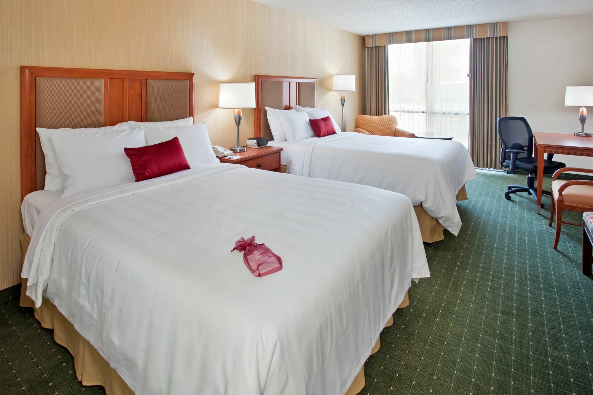 Radisson Hotel Lenexa Overland Park Ngoại thất bức ảnh